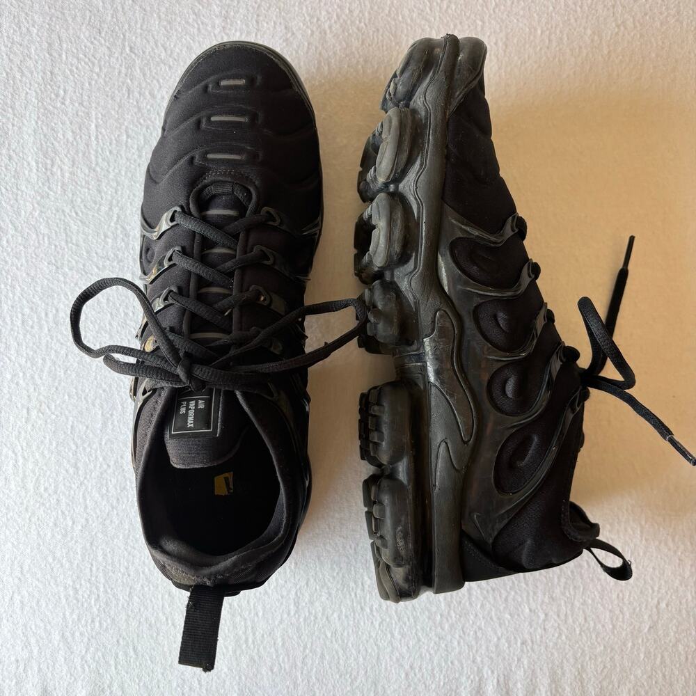 Nike Air VaporMax Plus Black Anthracite Sneakers DH1063-001 Women's Size 10.5